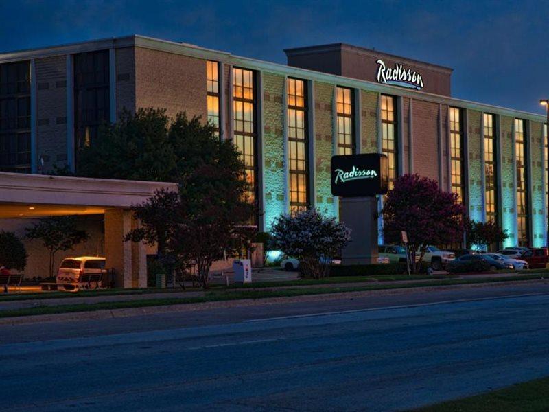 Radisson Hotel Fort Worth North-Fossil Creek Bagian luar foto